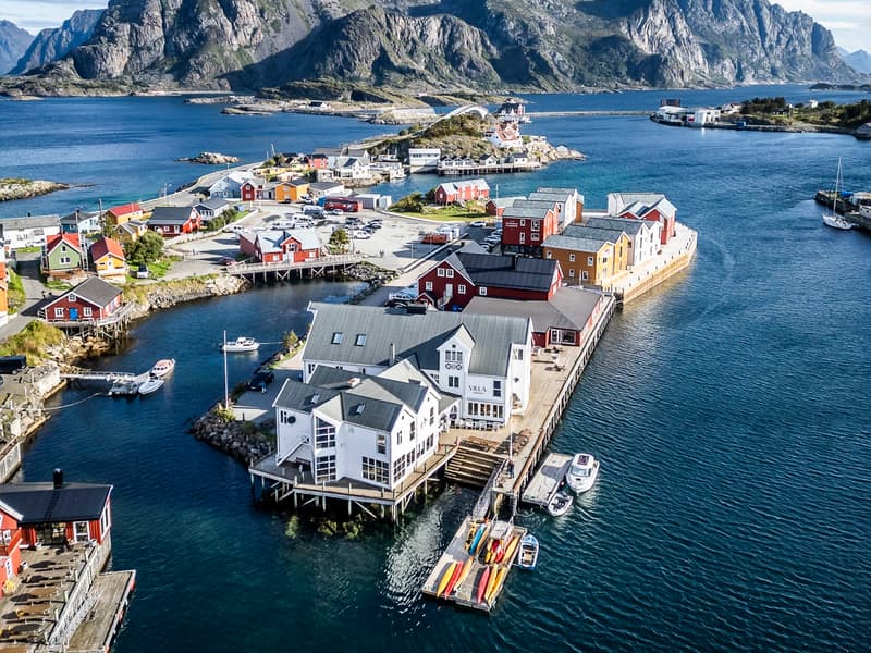 Villa Bryggekanten – Henningsvær
