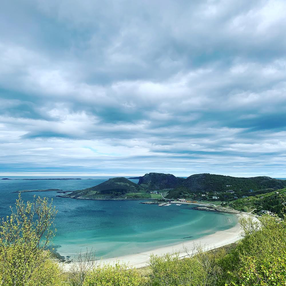 Stokkøya Strandhotell og Strandbaren – Stokkøya