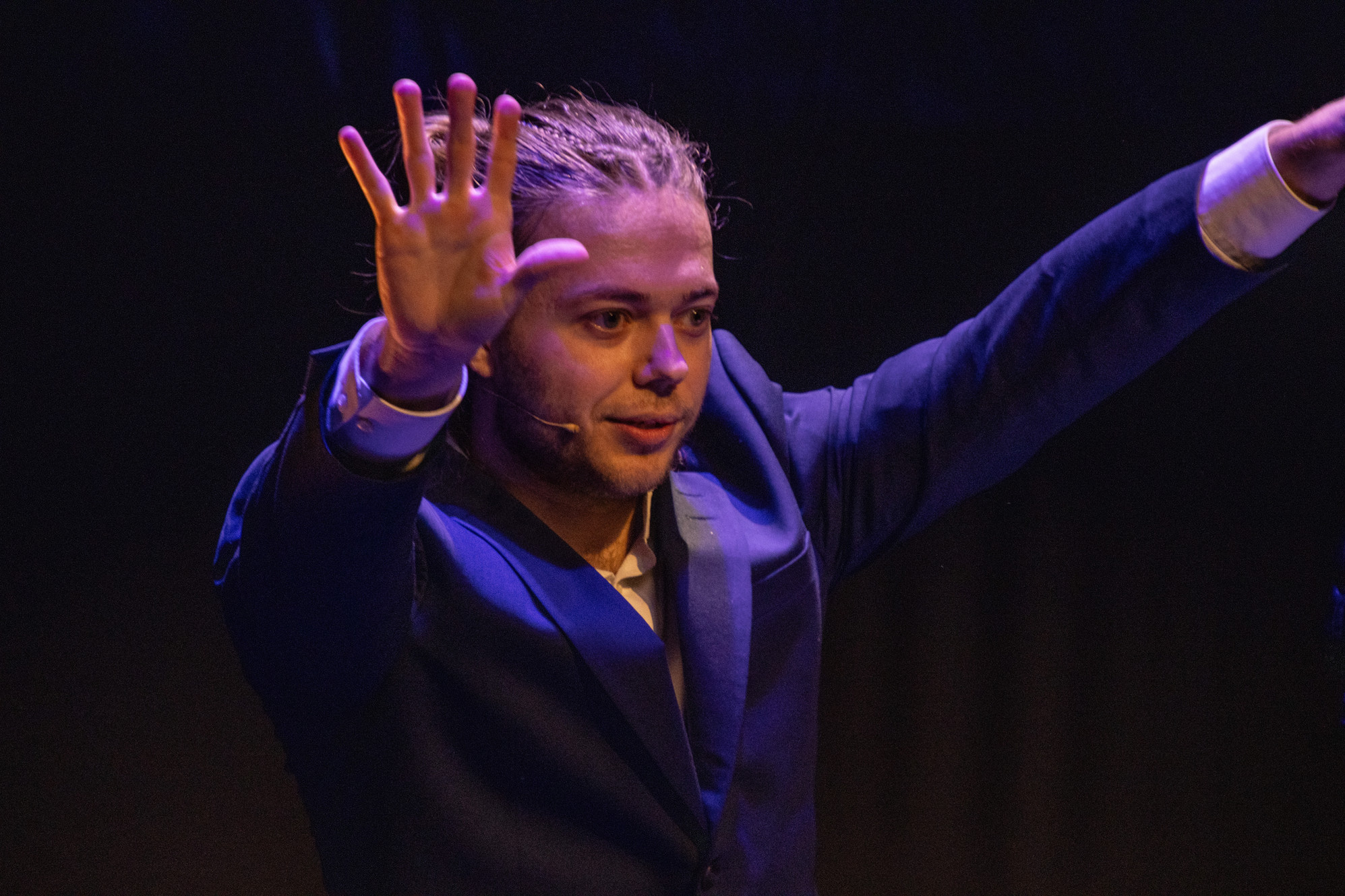 Magiker og underholder Noel Gullerud – Bergen