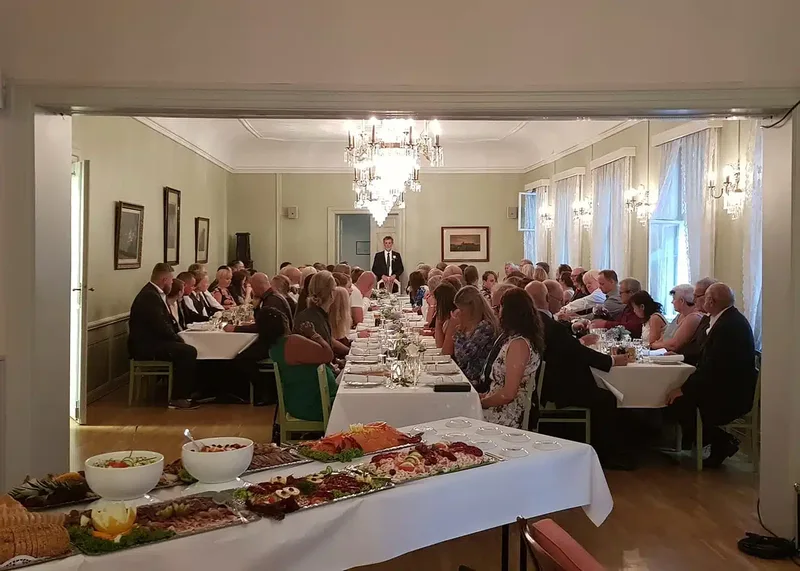 Louis Selskapslokaler & Catering AS – Sarpsborg